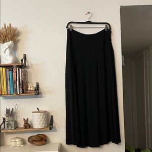 Eileen Fisher Black A-Line Skirt Size Small 100% Silk